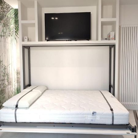Al Ponte Design Apartment 科内利亚诺 外观 照片